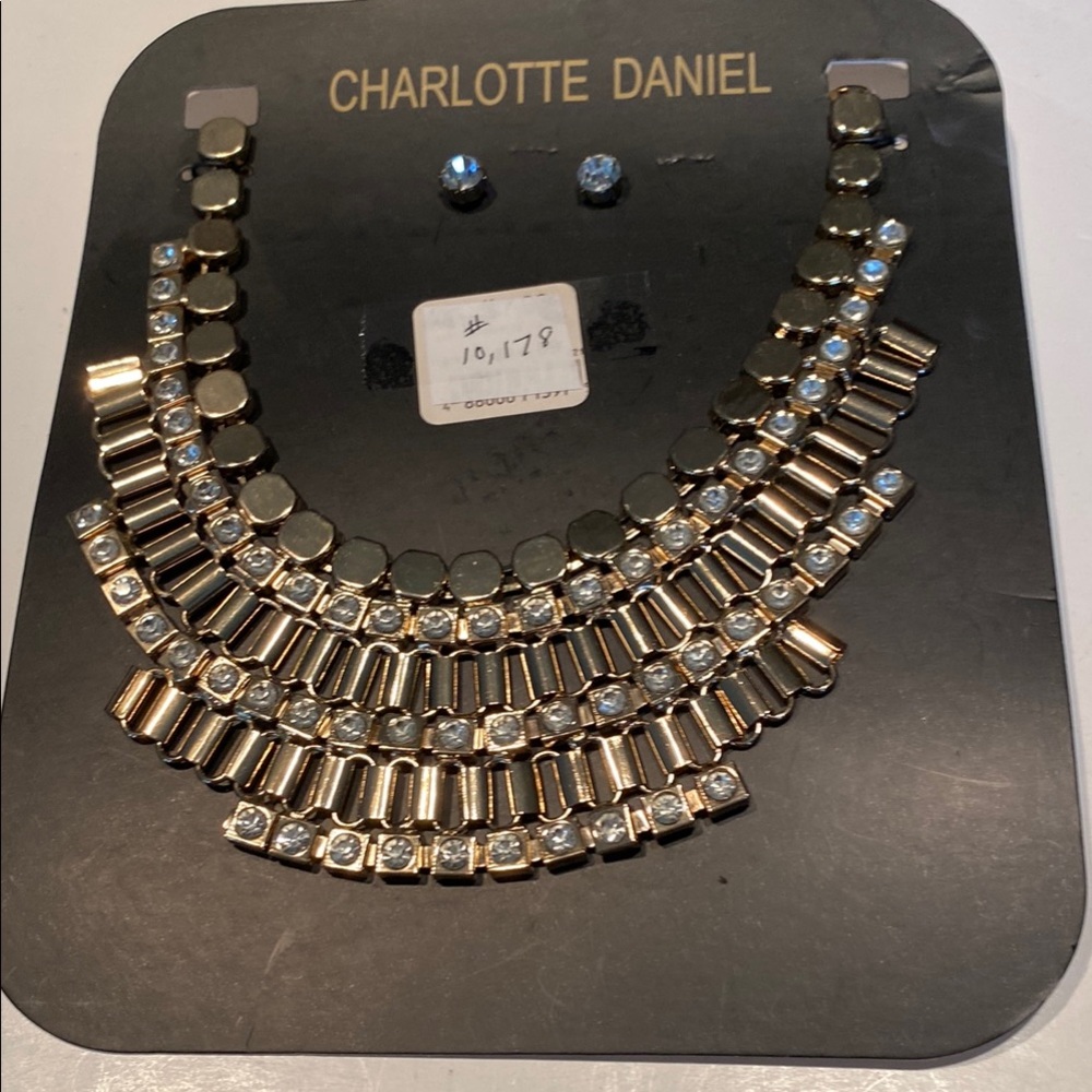 NWT Vintage Charlotte Daniel Goldtone Cleopatra Choker Necklace